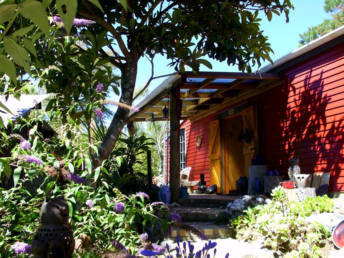 Cabbage Tree Chalet Parapara Room photo